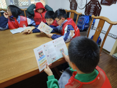 携手反对邪教  共创平安校园--——杭州市拱墅区开展青少年反邪警示教育进校园活动 (2)606.png